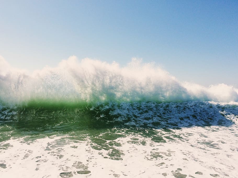 waves, splash, water, ocean, sea, sunny, sky, motion, beauty in nature HD wallpaper