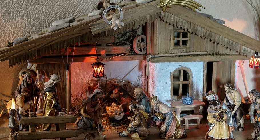 close-up photo of Nativity of Jesus figurine, crib, christmas, HD wallpaper