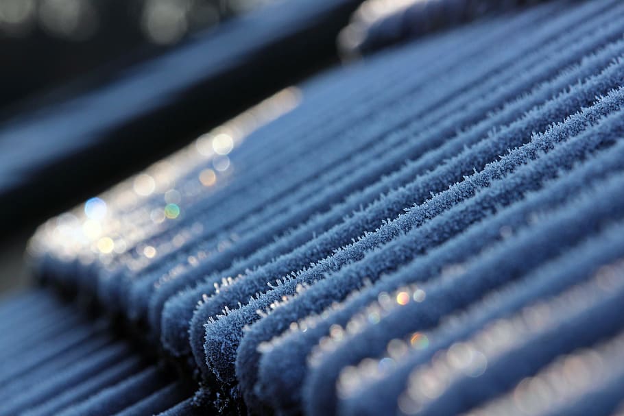 morgenstimmung, ice, winter, cold, roof, blue, selective focus HD wallpaper