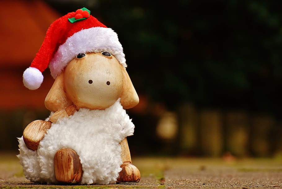 christmas, sheep, deco, santa hat, ceramic, cute, figure, soft toy, HD wallpaper