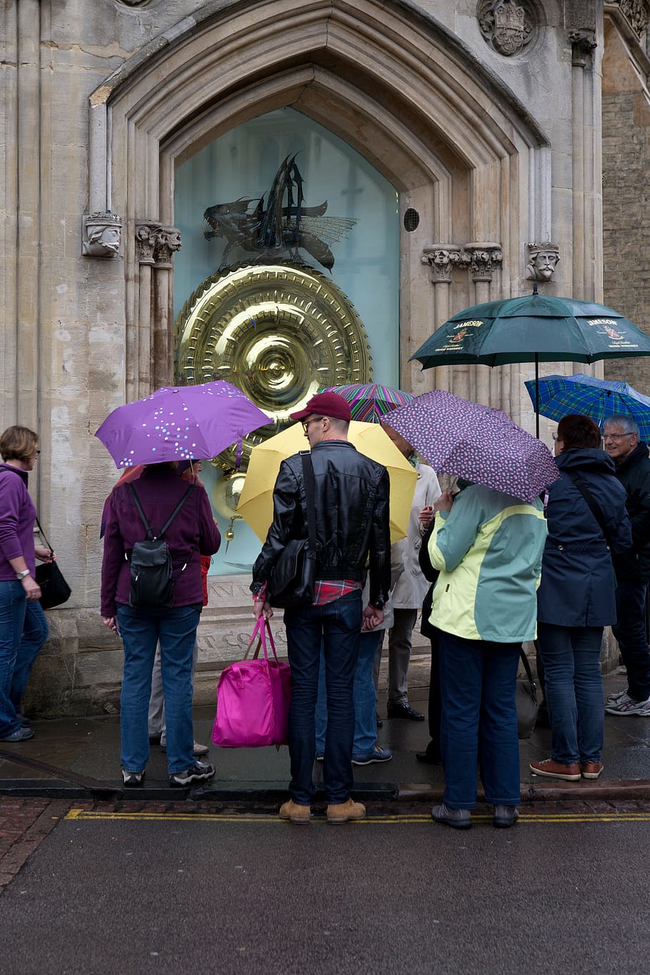 umbrellas, rain, cambridge, cambridgeshire, university, city, HD wallpaper