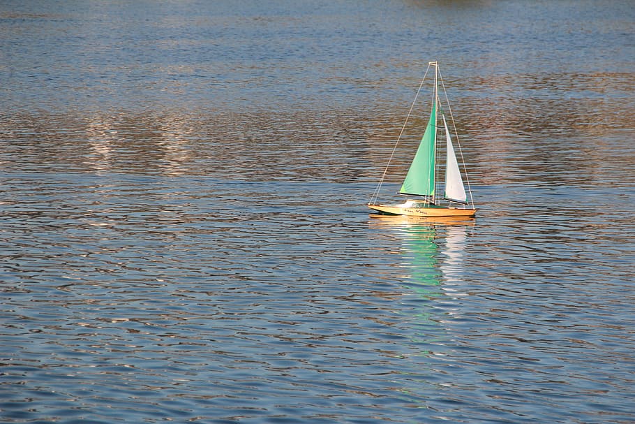 Boot, Model Boat, Model Ship, remotely controlled, water, waterfront HD wallpaper