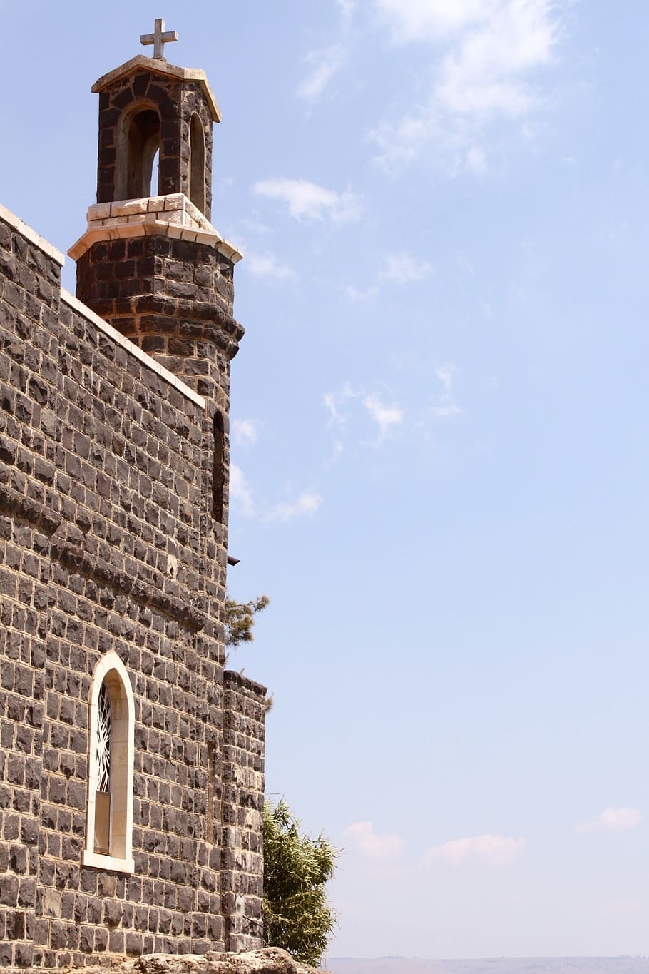 architecture, sky, blue, tower, light, building, israel, peter's house HD wallpaper