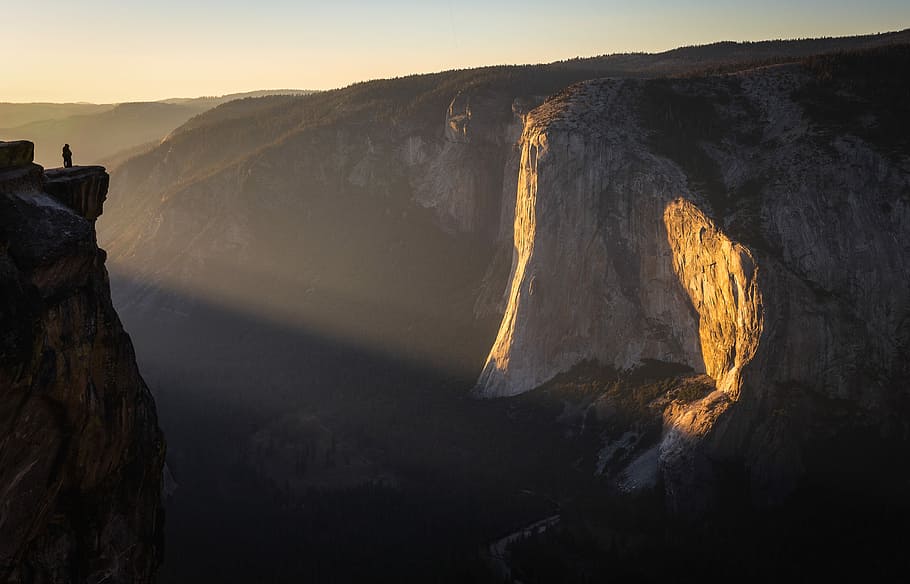 Taft point Golden Hour, landscape photography of mountain canyon HD wallpaper