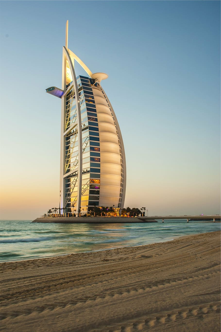 HD wallpaper: Burj Al Arab, Saudi, dubai, hotel, architecture, beach, sand  | Wallpaper Flare