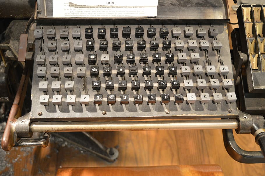 Typewriter, Keys, Letters, mechanically, leave, ribbon, old typewriter, HD wallpaper