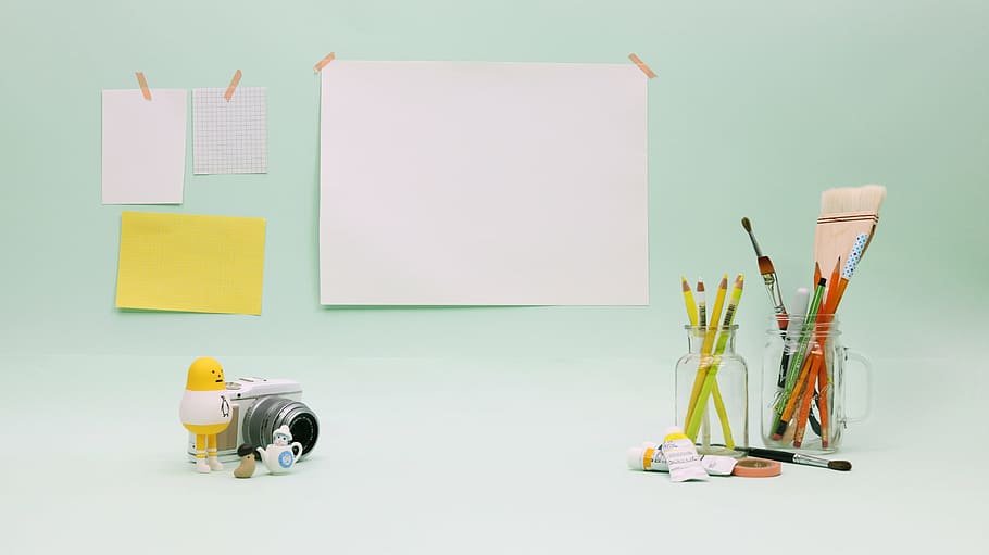 pencils in clear glass jar against papers at wall, draw, paint HD wallpaper
