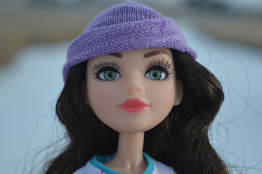 face, doll, brunette, toy, hat, hair, eyes, portrait, female HD wallpaper