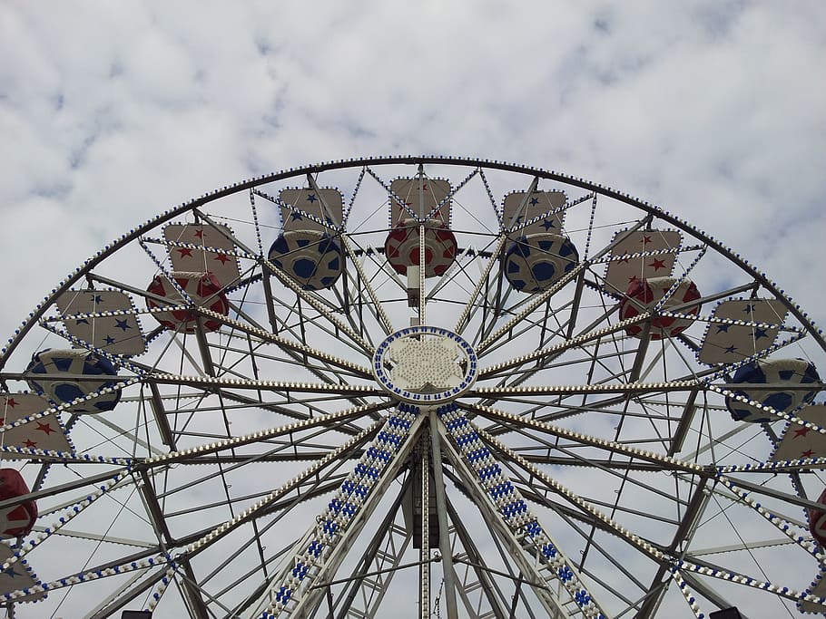 Ferris Wheel, Funfair, fun park, clouds, joust, amusement park HD wallpaper