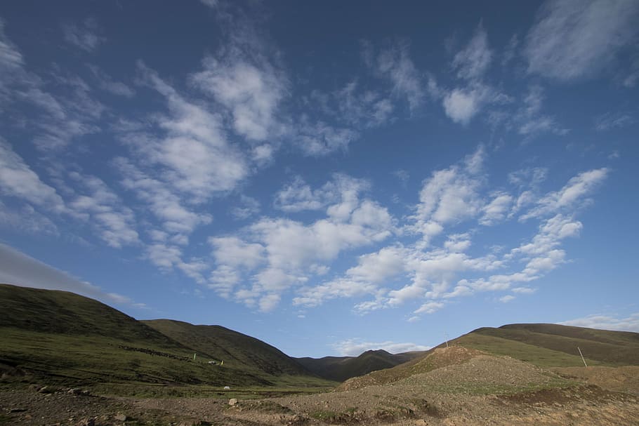 prairie, sky, white cloud, cloud - sky, mountain, scenics - nature HD wallpaper