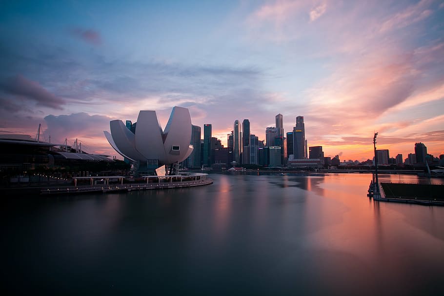photo of building on body of water, cbd, marinarea, singapore, HD wallpaper