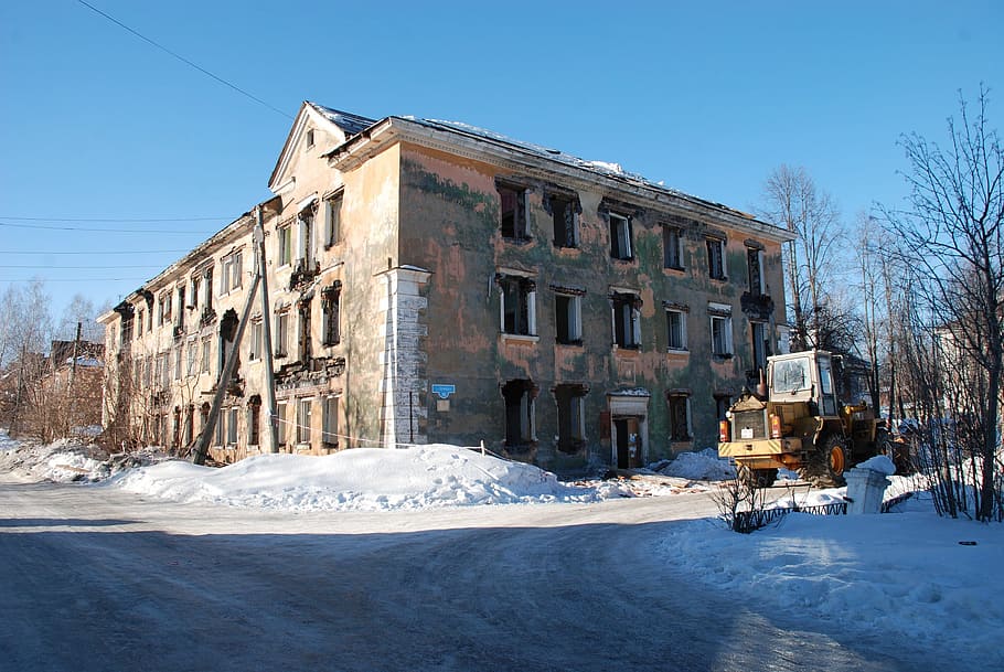 house, building, demolition, collapse, architecture, winter HD wallpaper