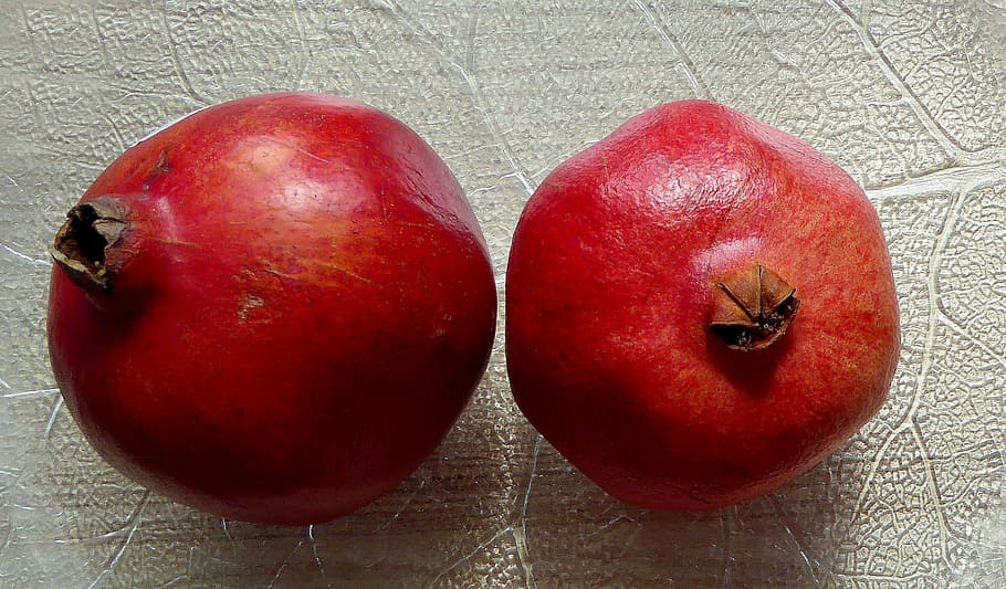 Pomegranates, Fruit, fruits, red, vitamins, food, delicious HD wallpaper