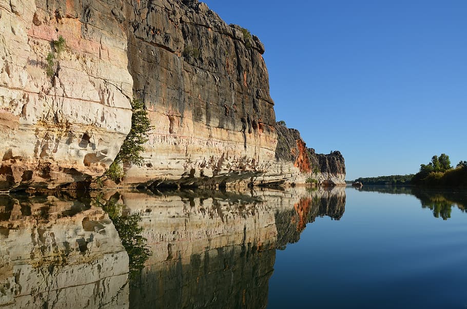 cliff, reflection, river, landscape, scenic, rock, sunset, geikie gorge HD wallpaper