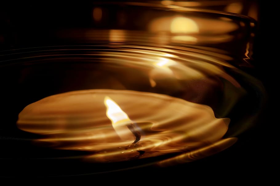 white candle, wave, water, mirroring, light, advent, candlelight HD wallpaper