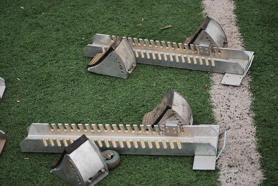 two gray step moving dolly, Starting Blocks, Equipment, Run HD wallpaper