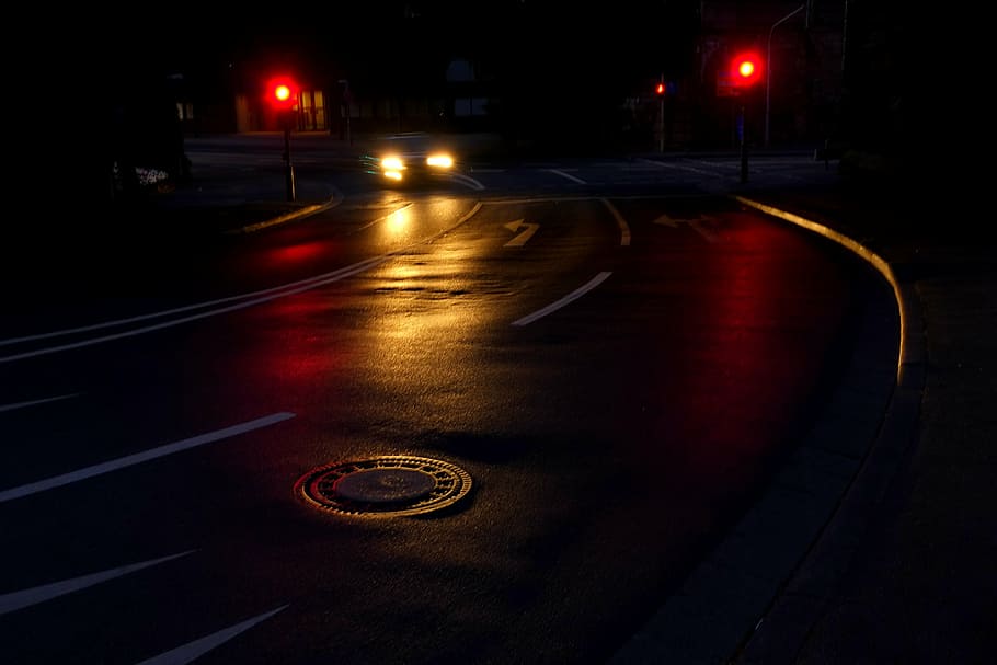 car on road, night, light, traffic, city, autos, dark, spotlight HD wallpaper