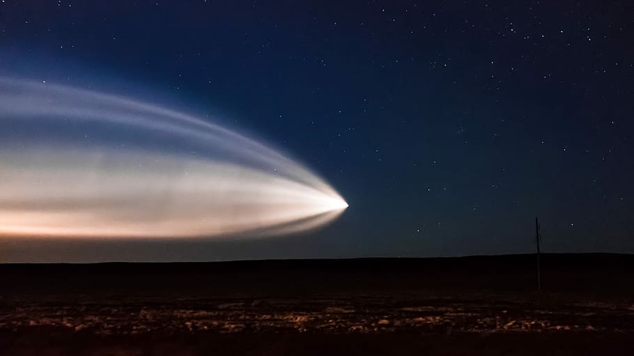 light rays during night time, shooting star, sky, dark, space HD wallpaper