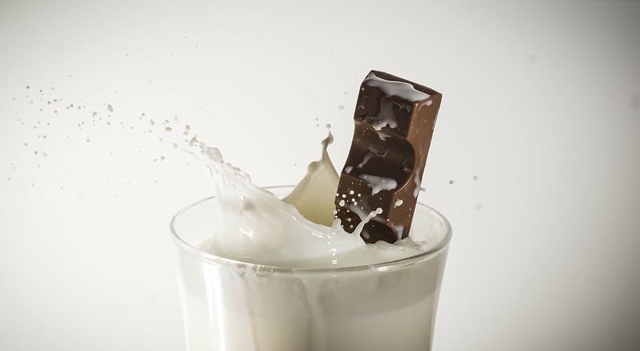 milk on clear drinking glass, chocolate, splash, inject, food HD wallpaper