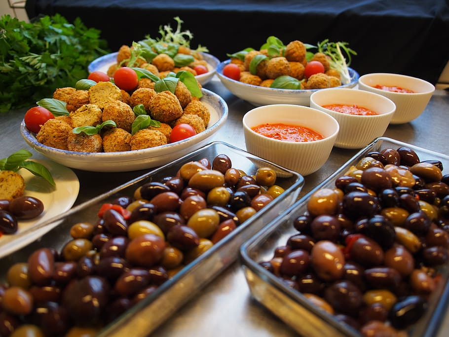 olive lot, falafel, salsa, basil, tapas, food, food and drink HD wallpaper