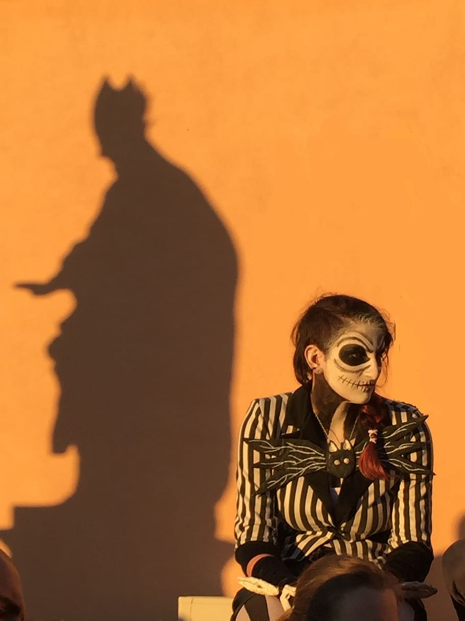 carnival, masks, shadow, people, women, wall - building feature HD wallpaper