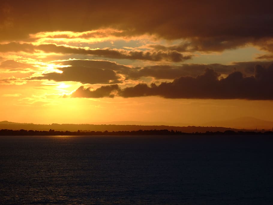 Sunset, Light, Clouds, Ocean, Sea, sky, scenics, nature, tranquil scene HD wallpaper