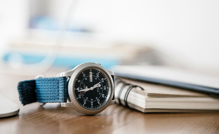 analog watch pointing at 11:29, close up, time, clock, wrist watch HD wallpaper