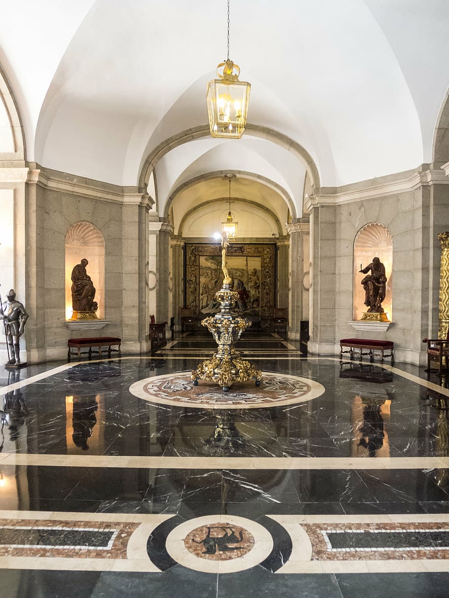palace, statues, armor, architecture, madrid, marble, lamp HD wallpaper