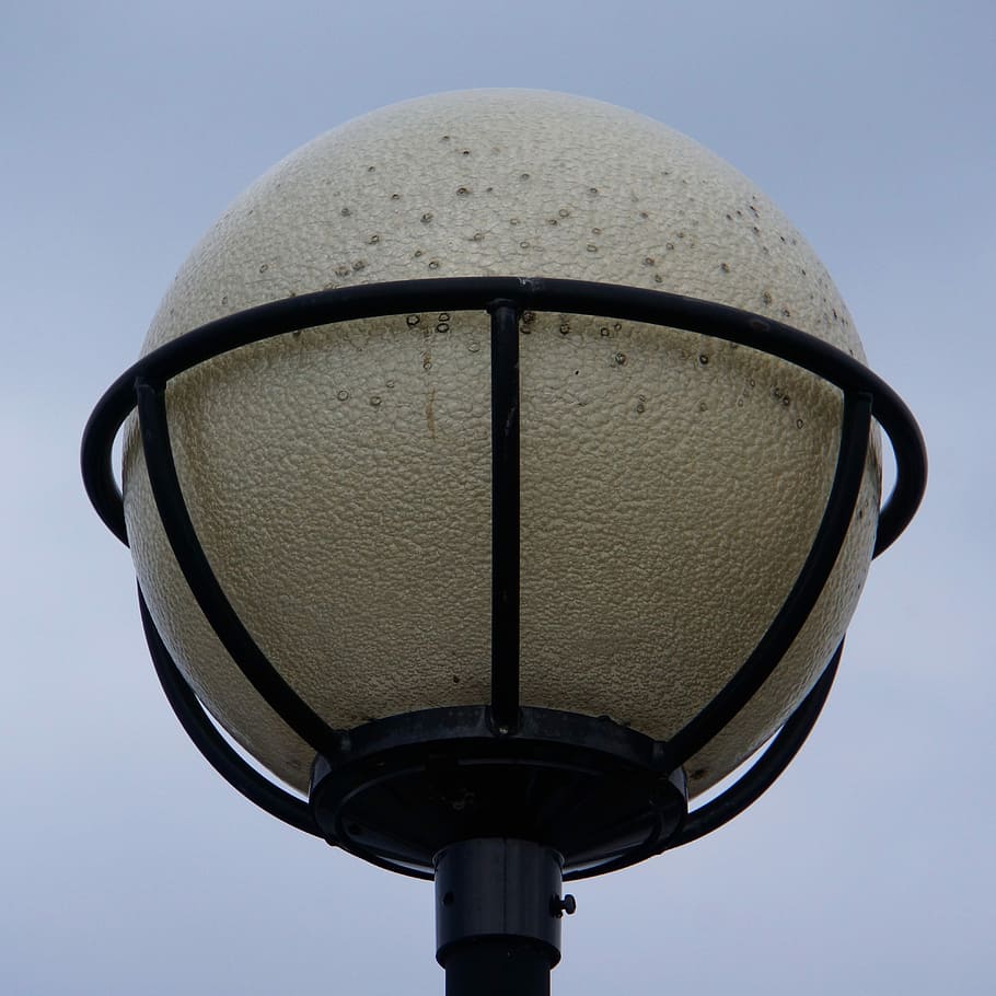 Streetlight, Lamp, Round, technology, close-up, no people, low angle view HD wallpaper