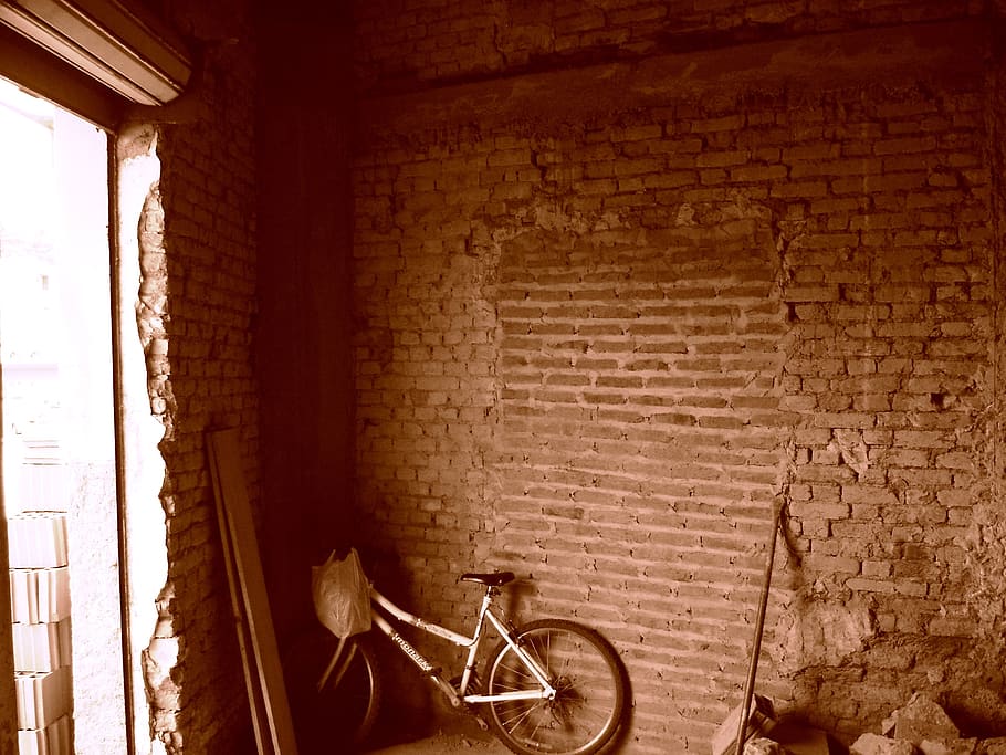 brick, work, pause, bike, bicycle, brick wall, real people HD wallpaper