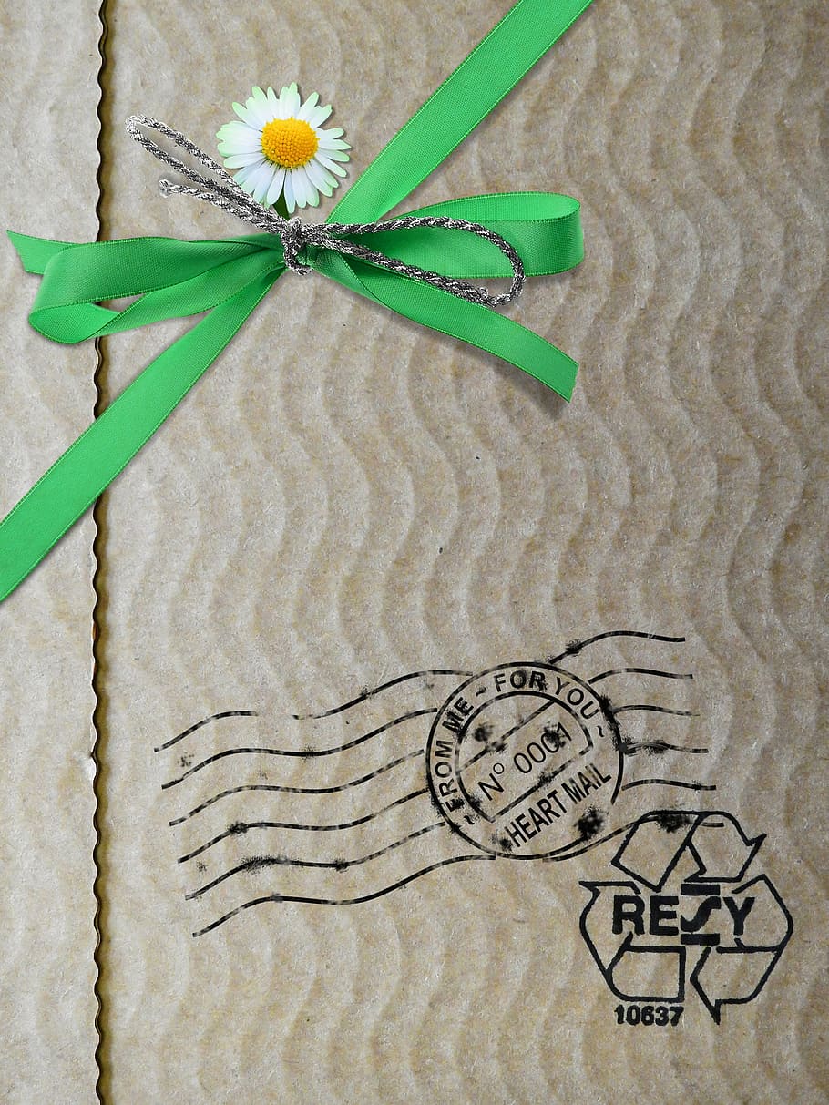 brown envelope with green ribbon, cardboard, corrugated board, HD wallpaper