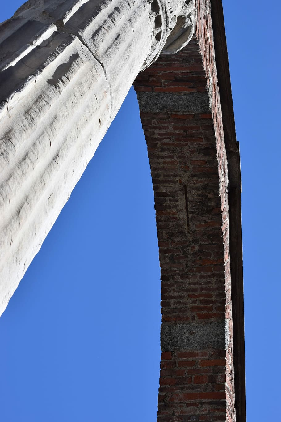 Columns, Romanesque, Arc, Time, Milan, saint lawrence, colonnade HD wallpaper
