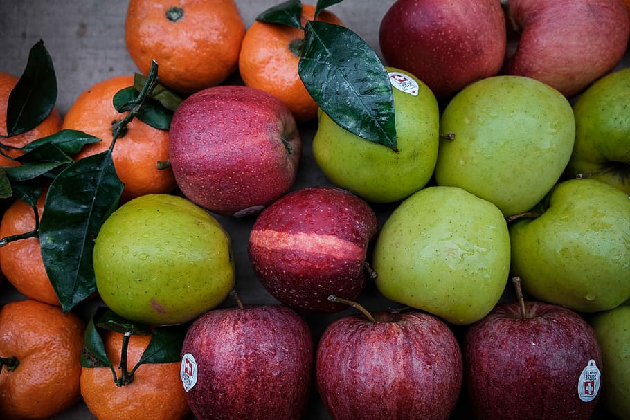 apples and oranges fruits, green and red apple fruits, leaves HD wallpaper