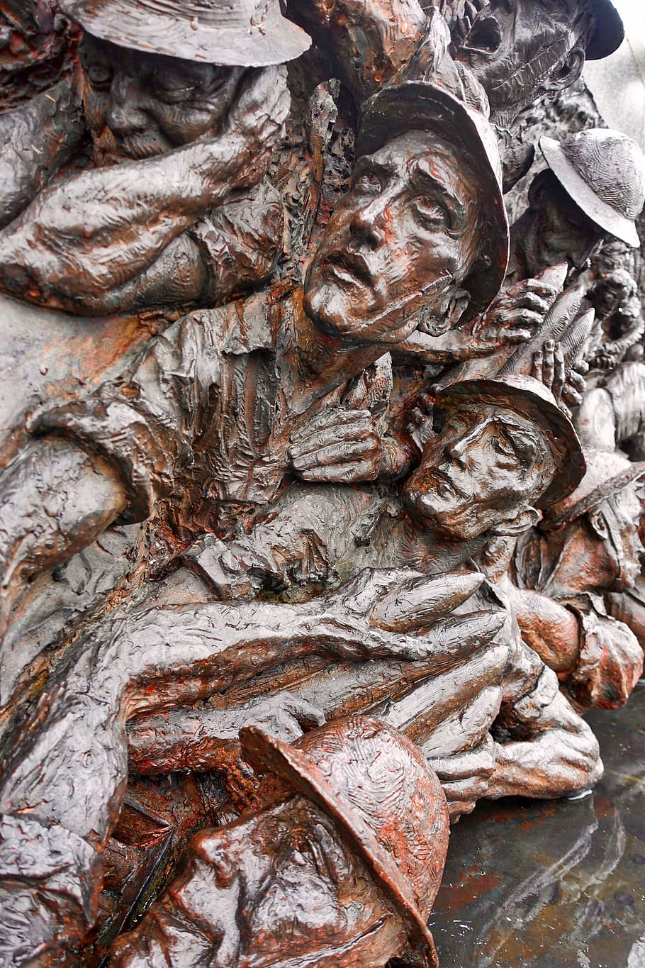 faces, sculpture, relief, expression, warfare, artistic, carving HD wallpaper