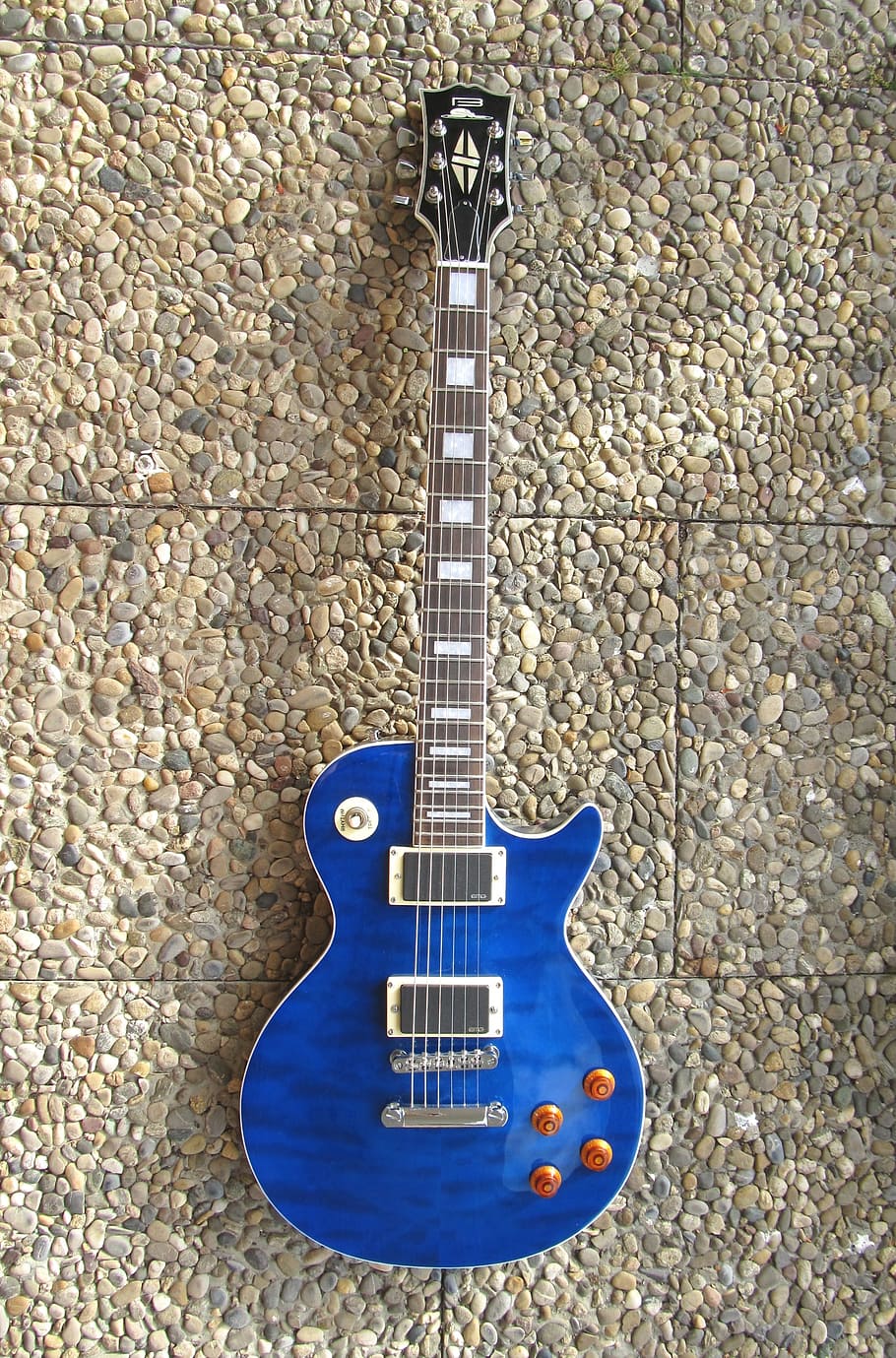 blue Les Paul electric guitar, music, instrument, bakery, guitar player, HD wallpaper