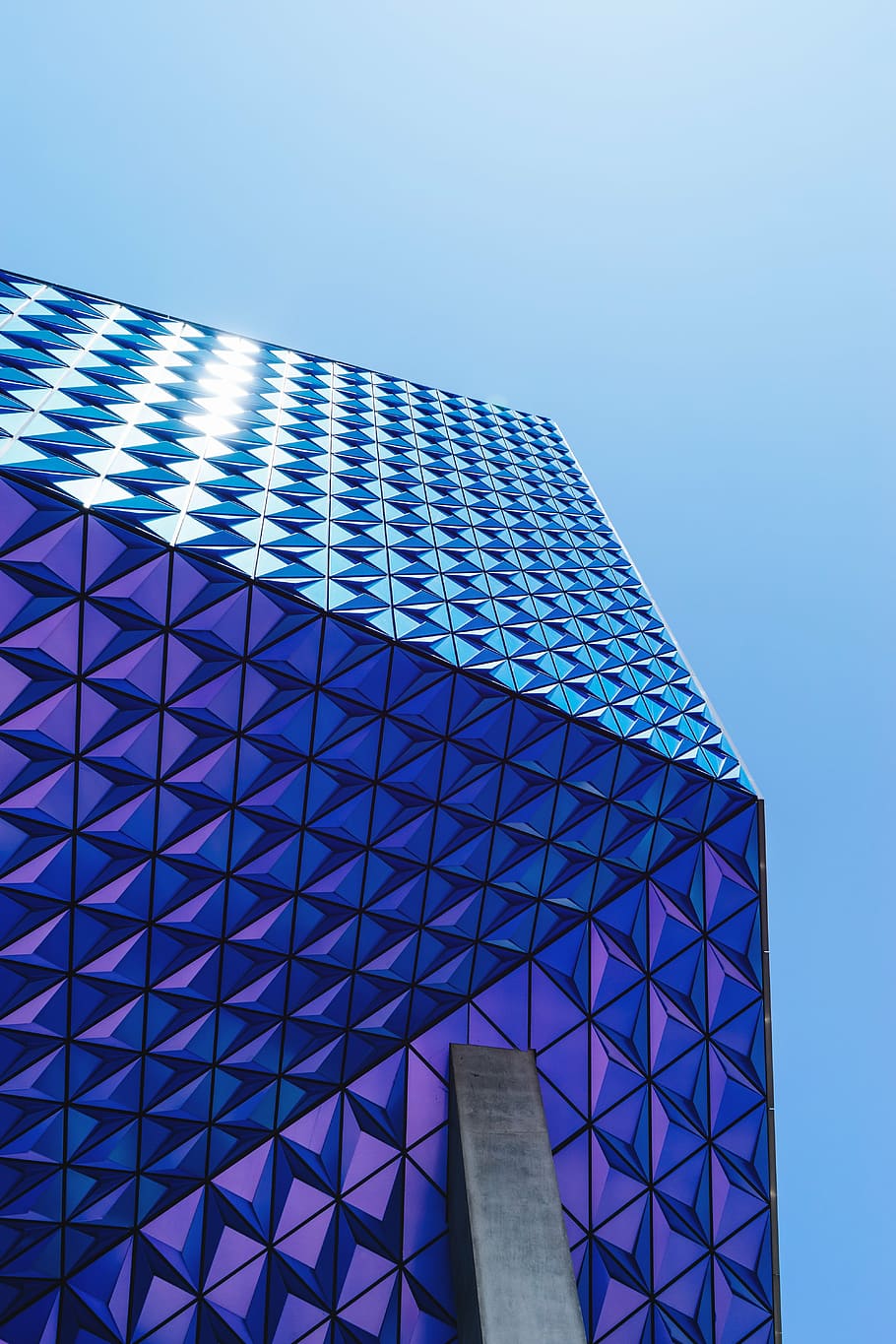 glass-covered building at daytime, architectural, architecture HD wallpaper