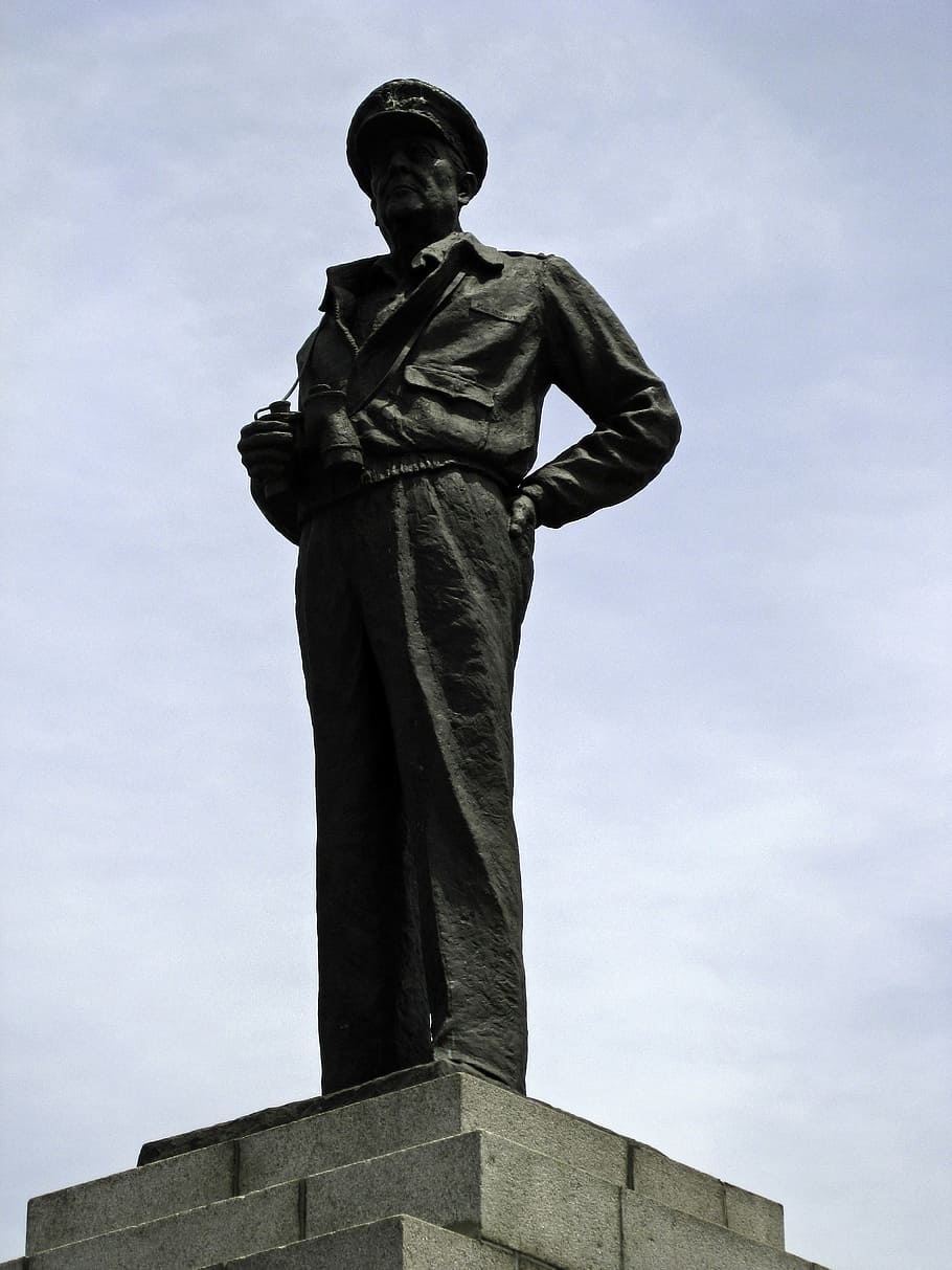 The statue of MacArthur at Jayu Park in Incheon, South Korea