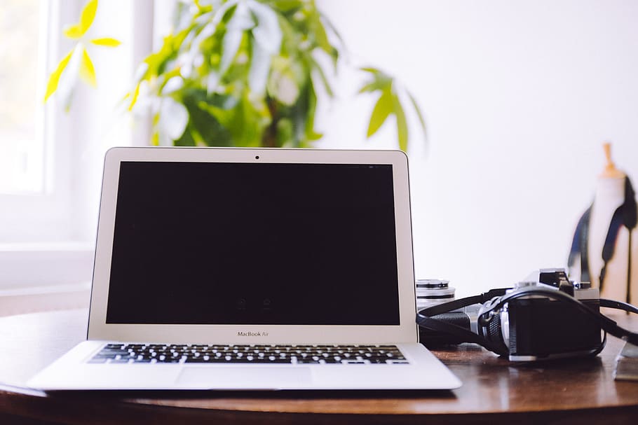 MacBook Air and vintage cameras, objects, computer, desk, business HD wallpaper