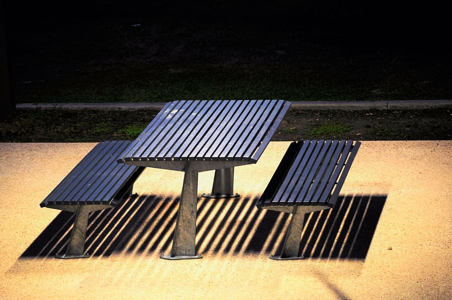 table, night, dark, park, chairs, light, shadows, solar Panel HD wallpaper