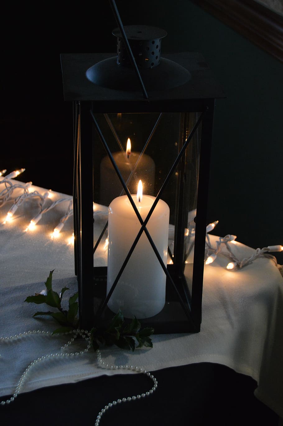 candle light, lantern, night, decoration, dark, season, holiday HD wallpaper
