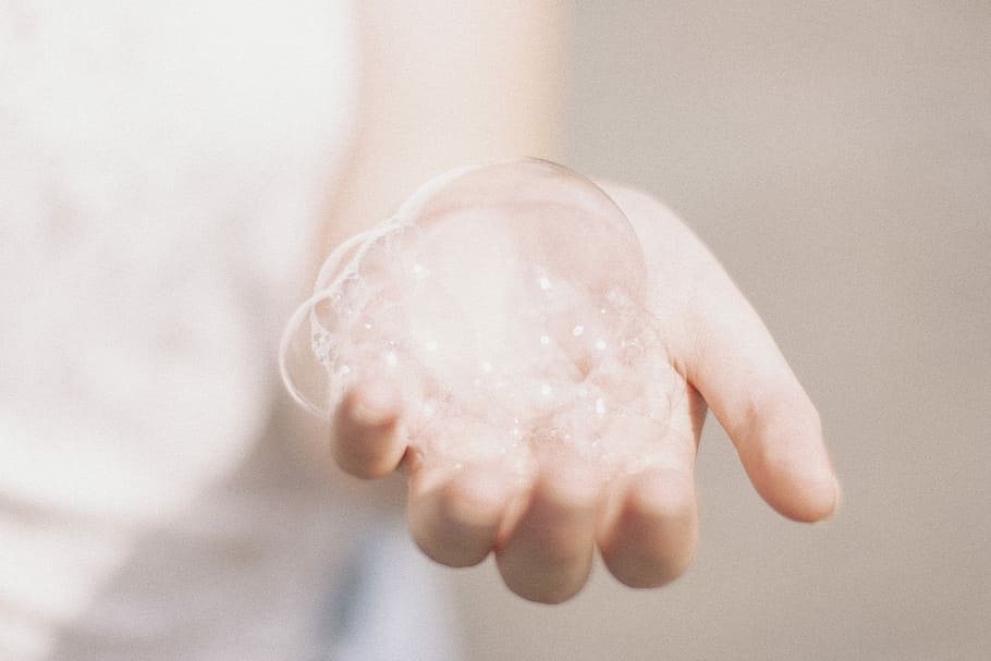 person holding bubbles, person holding bubble, bride, hand open HD wallpaper