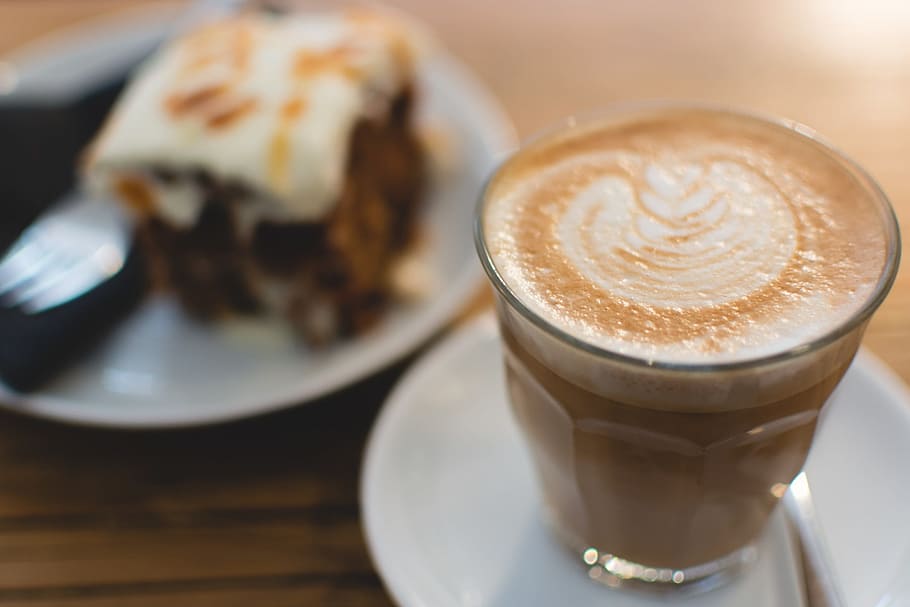 latte art on glass cup, flat white coffee, beverage, drink HD wallpaper