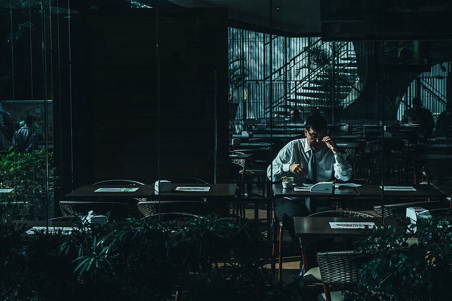 man sitting on chair, people, dark, shadow, alone, office, work HD wallpaper