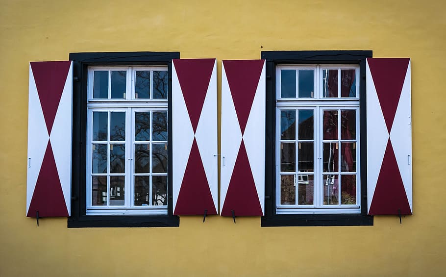 window, shutter, protection, facade, middle ages, hauswand HD wallpaper