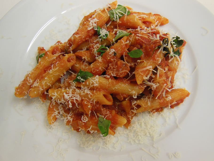 pasta, basil, sauce, tomatoes, cheese, food, vegetarian, tomato sauce HD wallpaper