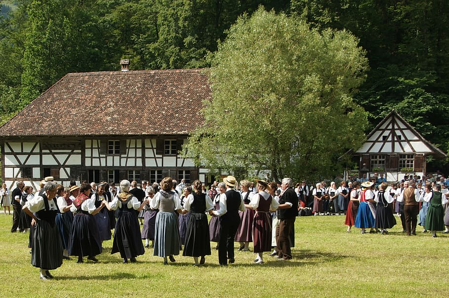 folk dance, volklore, round dance, crowd, large group of people HD wallpaper