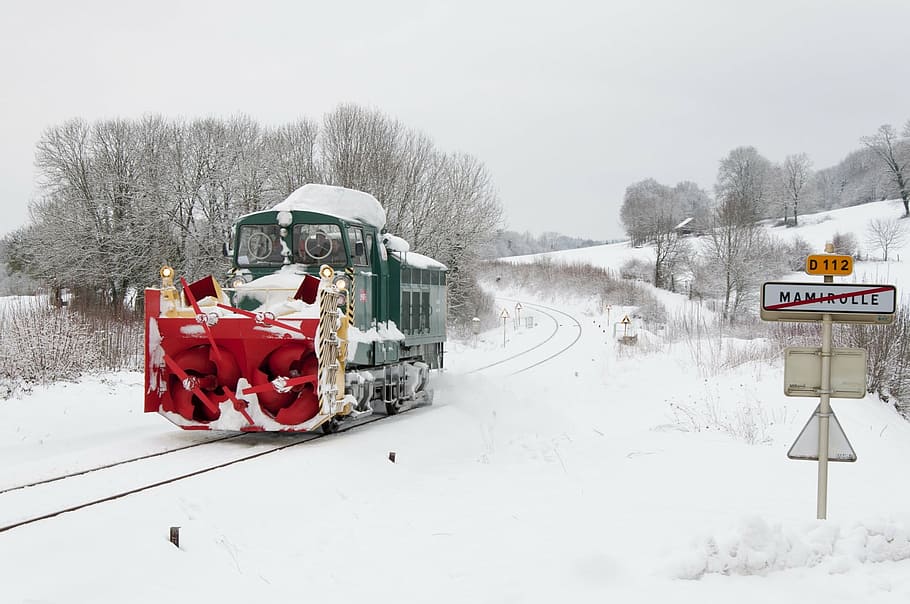 train, cn3, beilhack, snow, winter, hunting snow, turbine, winter landscape HD wallpaper