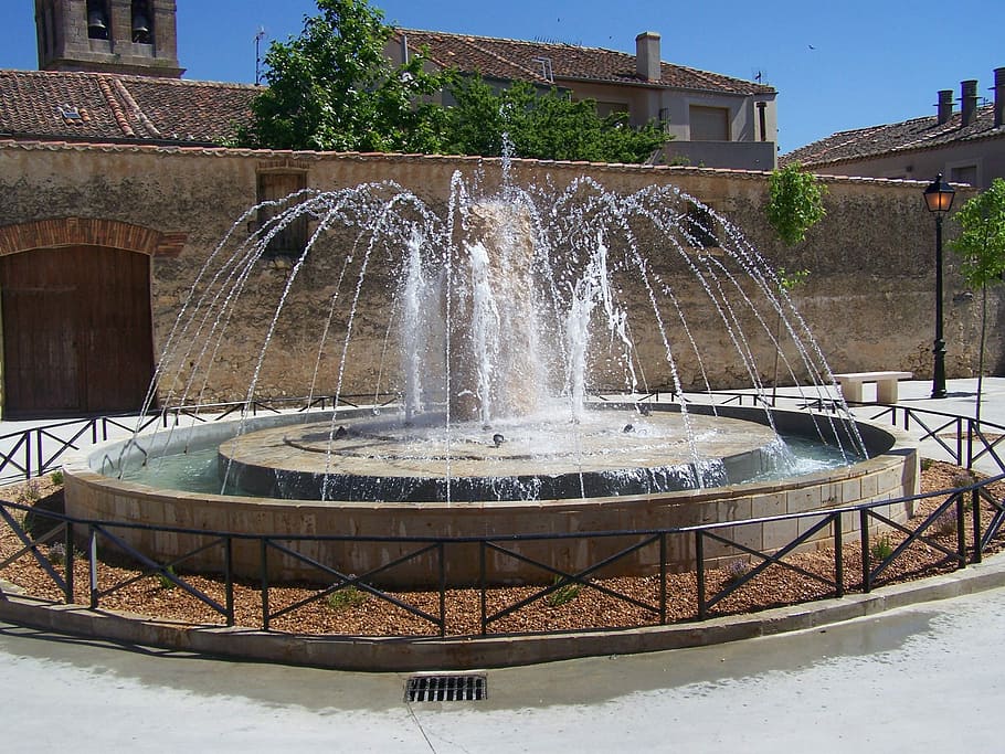 Source, Ornamental, Plaza, Spain, park, tourism, water, motion HD wallpaper