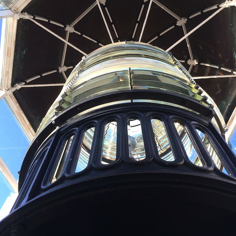 lighthouse, architecture, lamp, landmark, marina, navigation HD wallpaper