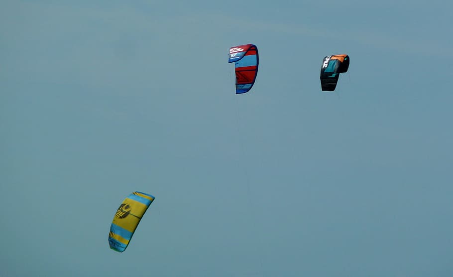 fly, glide, kite, kiting, kite surfing, sea, beach, the beach in kiten HD wallpaper
